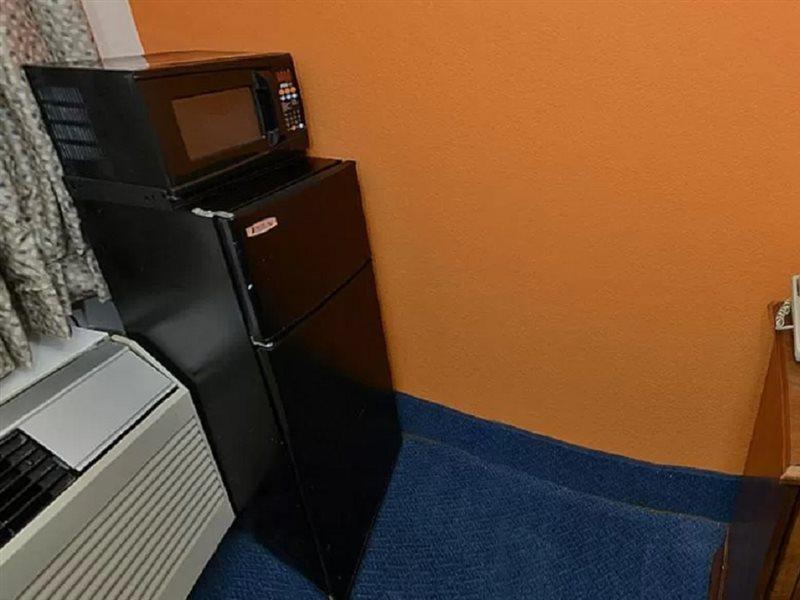 Americas Best Value Inn & Suites ג'קסון מראה חיצוני תמונה
