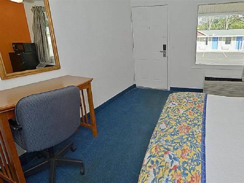 Americas Best Value Inn & Suites ג'קסון מראה חיצוני תמונה