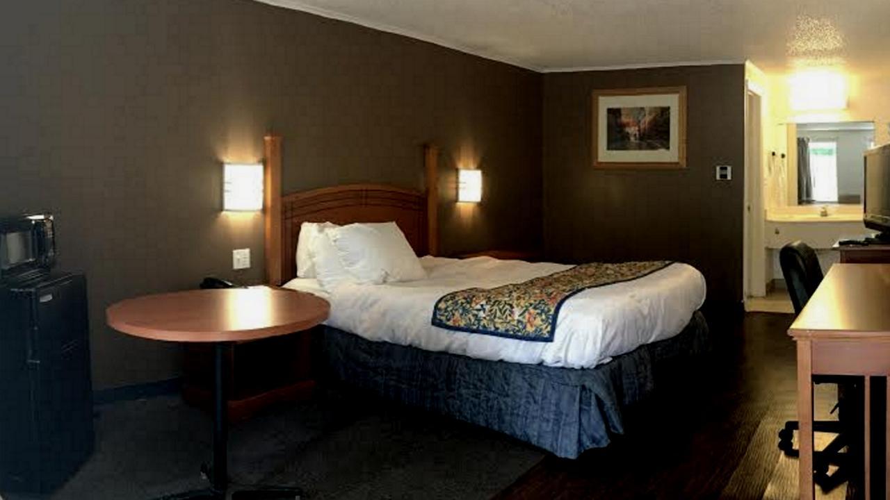 Americas Best Value Inn & Suites ג'קסון מראה חיצוני תמונה