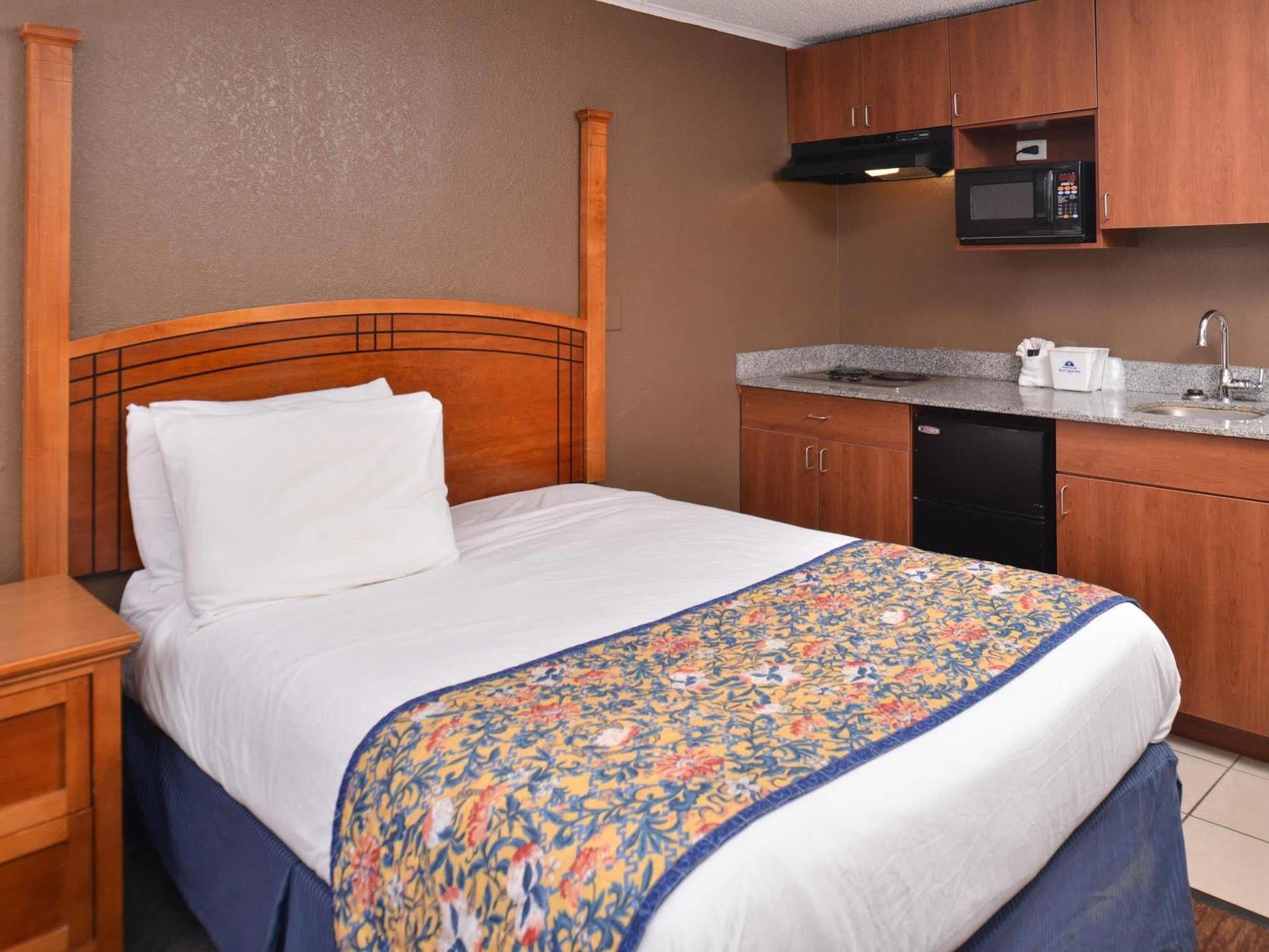 Americas Best Value Inn & Suites ג'קסון מראה חיצוני תמונה